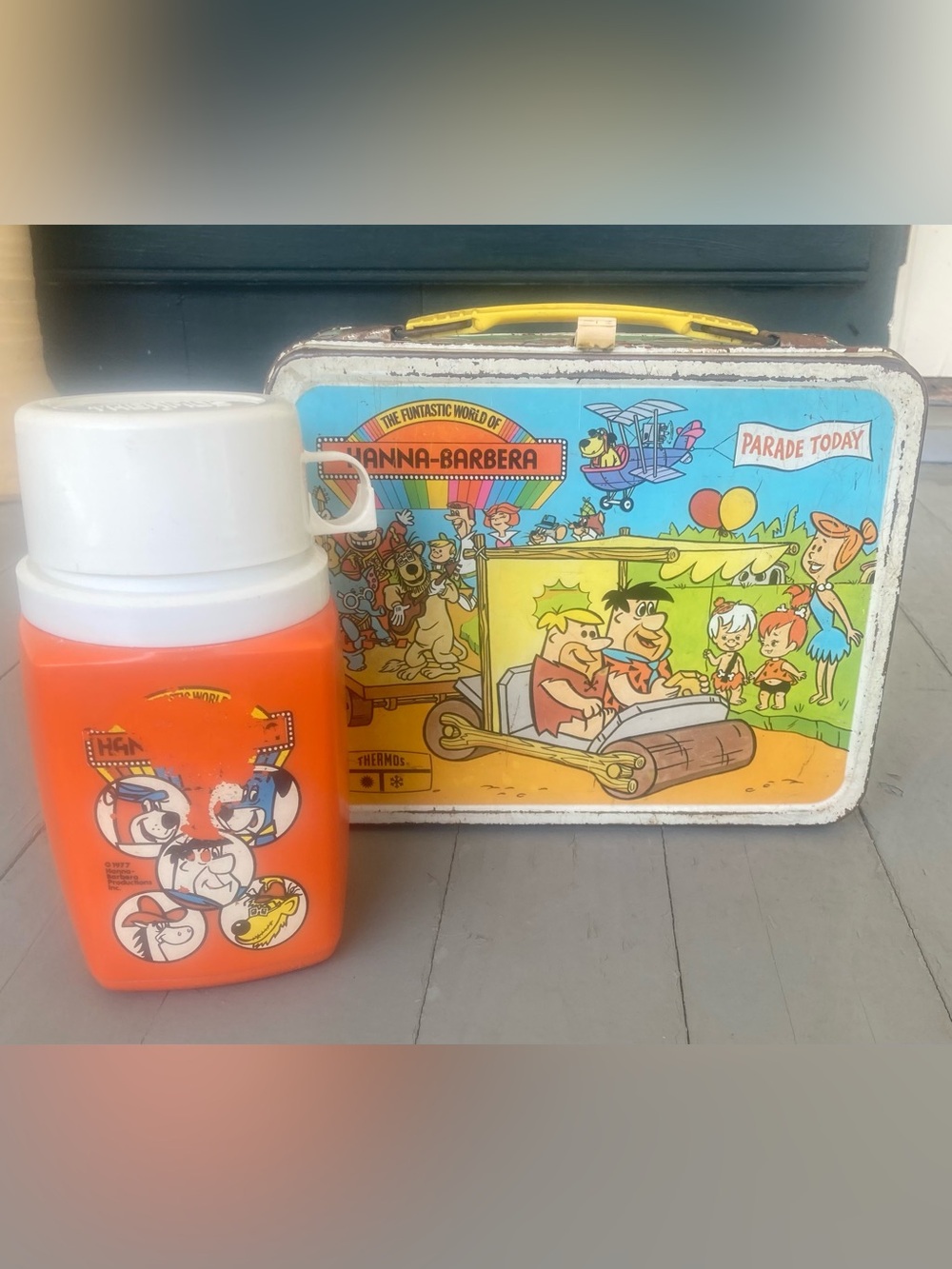 Vintage 1977 HANNA-BARBERA Metal Lunchbox with Thermos